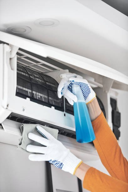 cleaning aircon